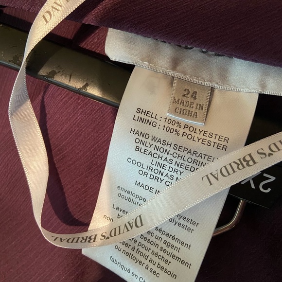 David’s bridal plum colored bridesmaid dress 24 - Picture 6 of 7